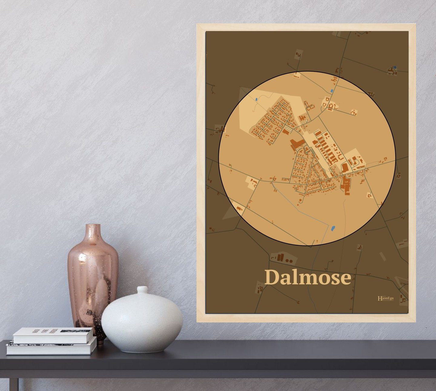 Dalmose plakat i farve og HjemEgn.dk design centrum. Design bykort for Dalmose