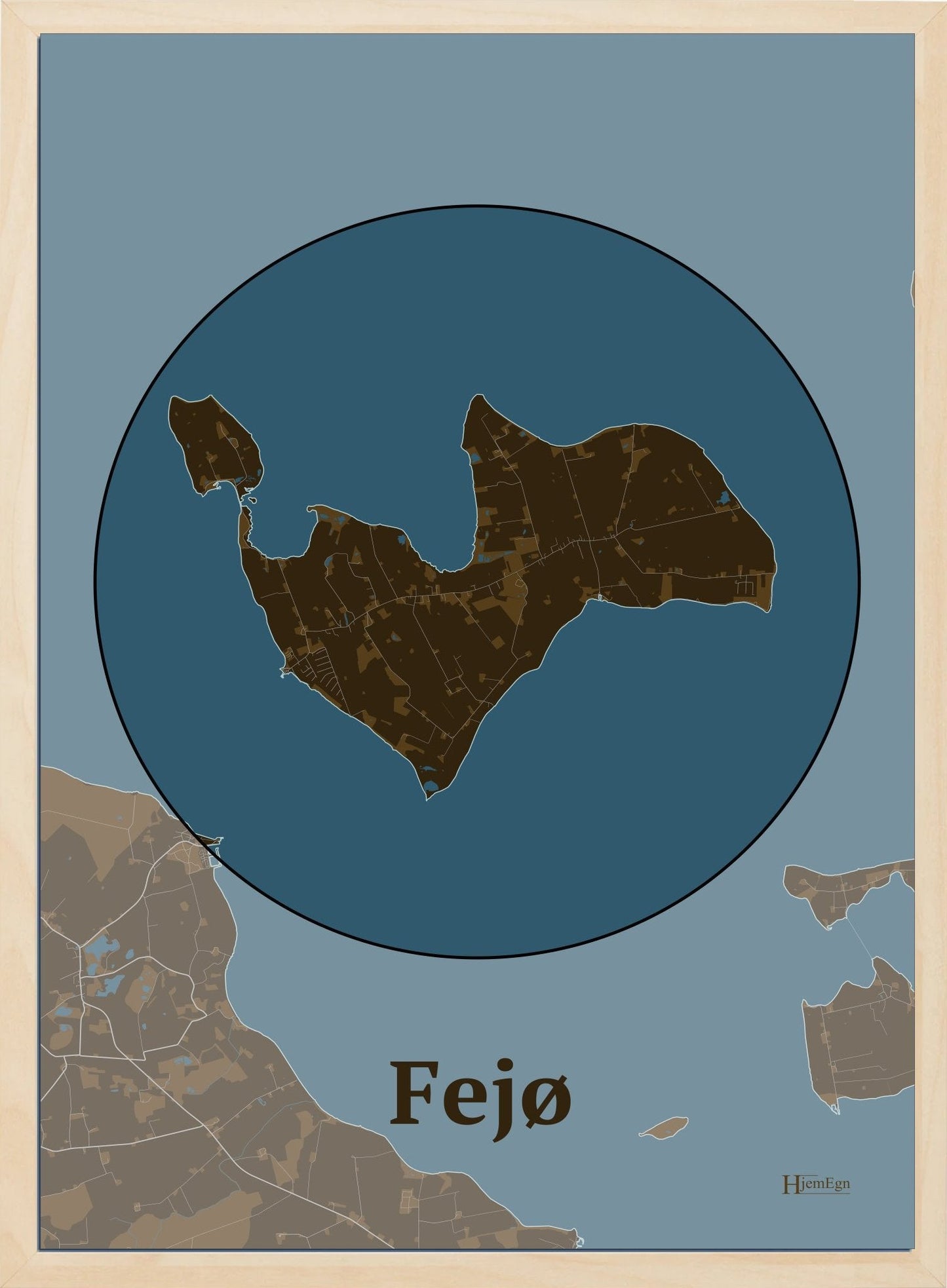 Fejø plakat i farve mørk brun og HjemEgn.dk design centrum. Design ø-kort for Fejø