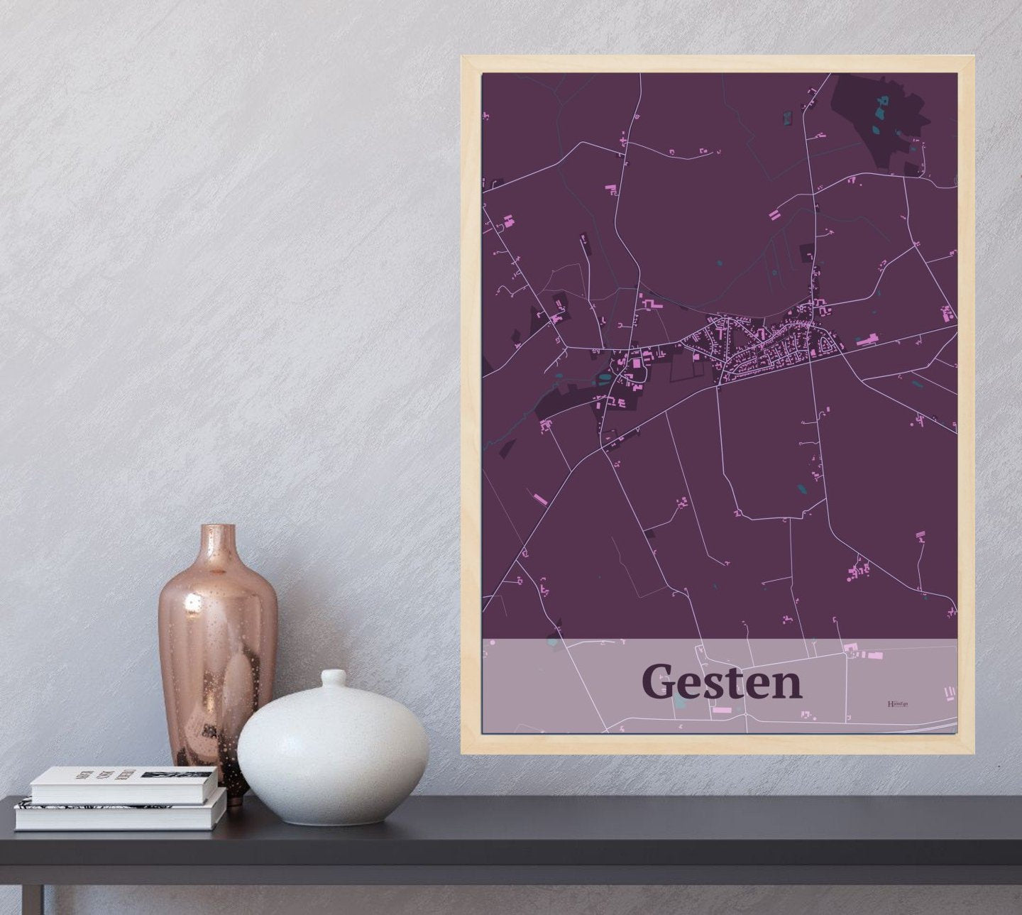 Gesten plakat i farve og HjemEgn.dk design firkantet. Design bykort for Gesten