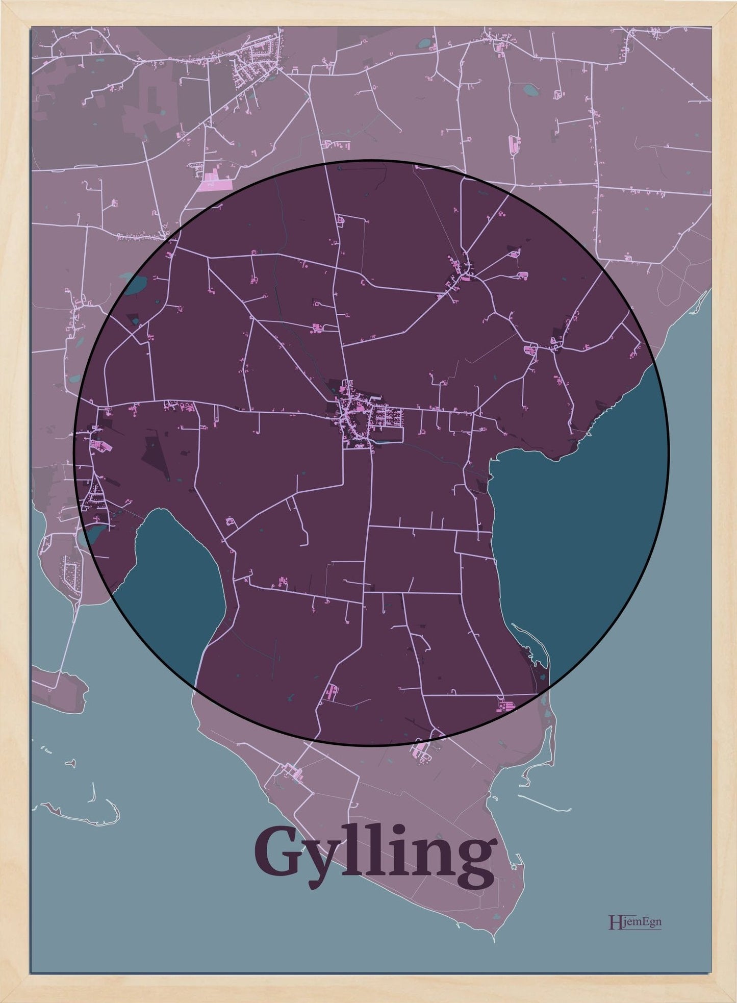 Gylling plakat i farve mørk rød og HjemEgn.dk design centrum. Design bykort for Gylling