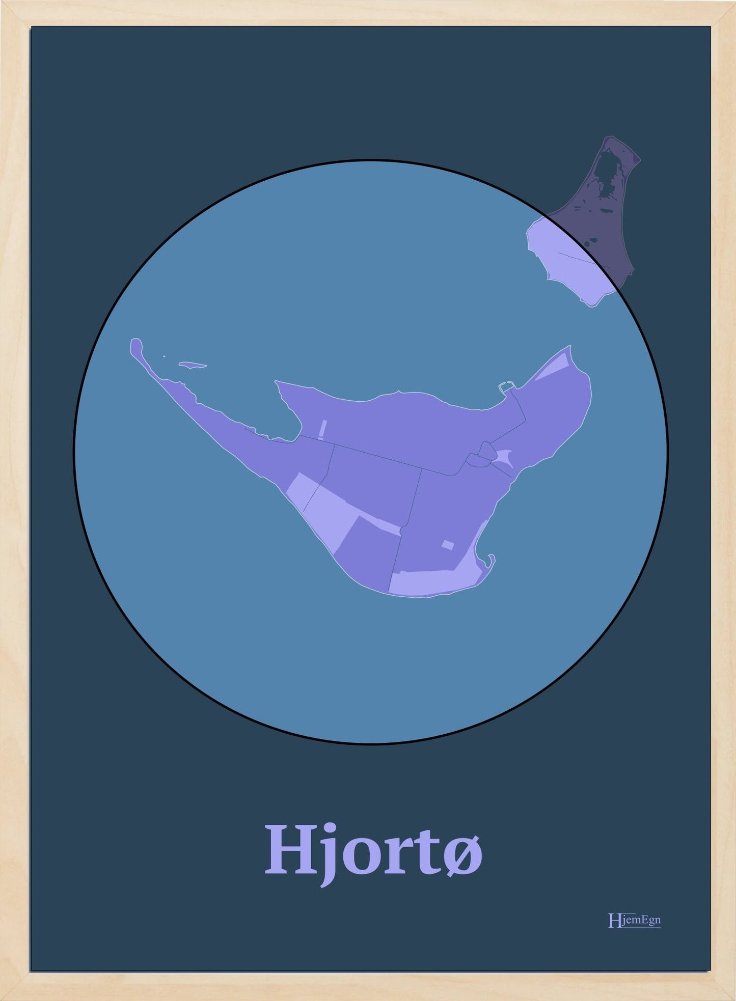 Hjortø plakat i farve pastel lilla og HjemEgn.dk design centrum. Design ø-kort for Hjortø