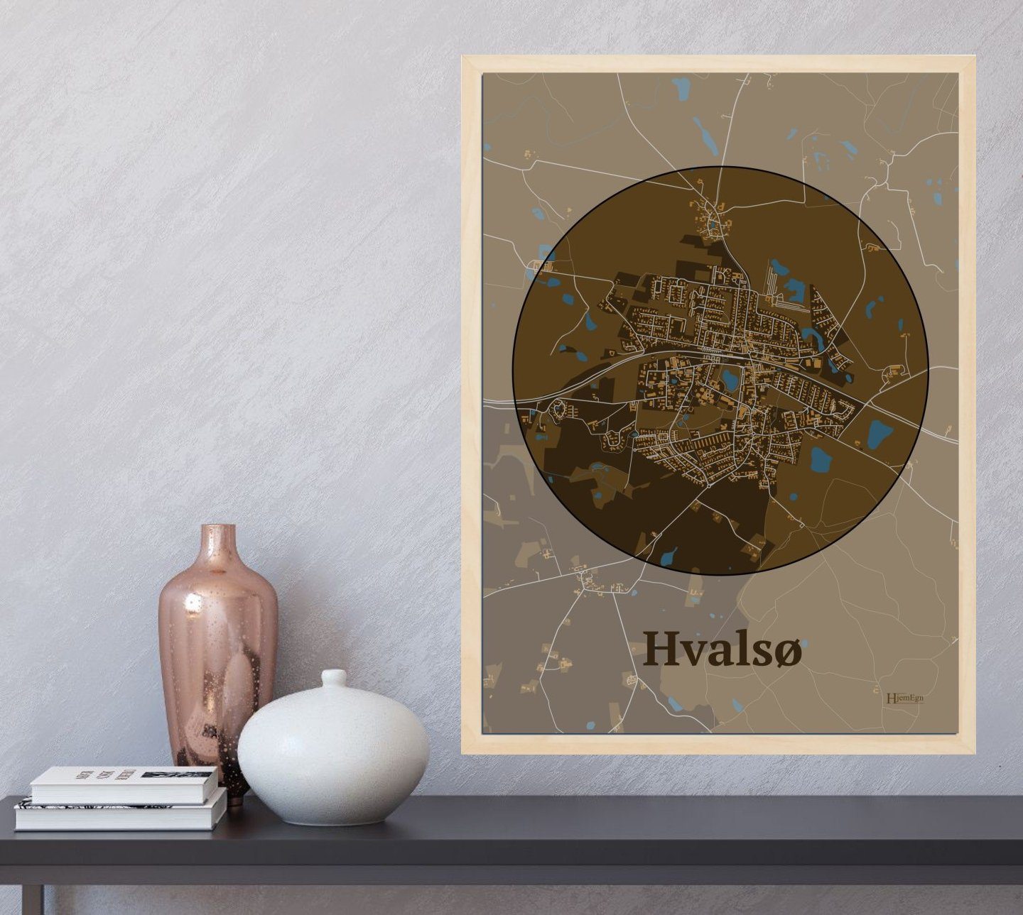 Hvalsø plakat i farve og HjemEgn.dk design centrum. Design bykort for Hvalsø