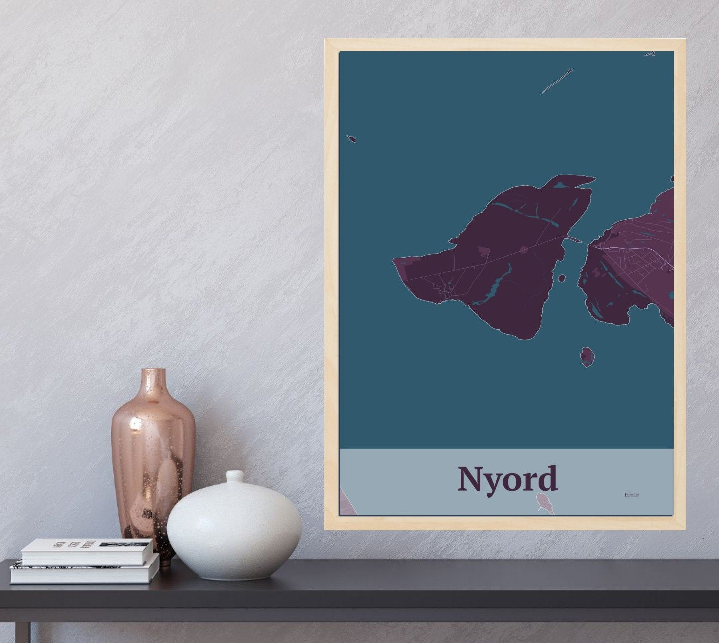Nyord plakat i farve og HjemEgn.dk design firkantet. Design ø-kort for Nyord