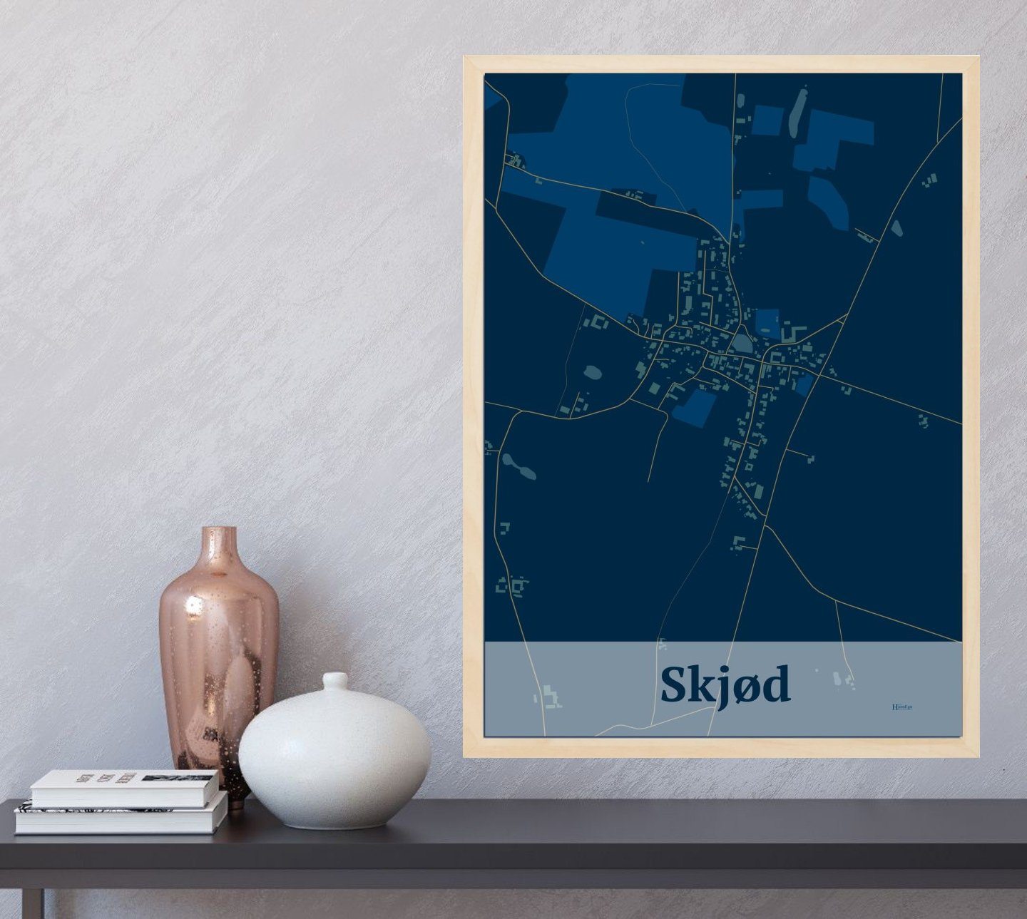 Skjød plakat i farve og HjemEgn.dk design firkantet. Design bykort for Skjød