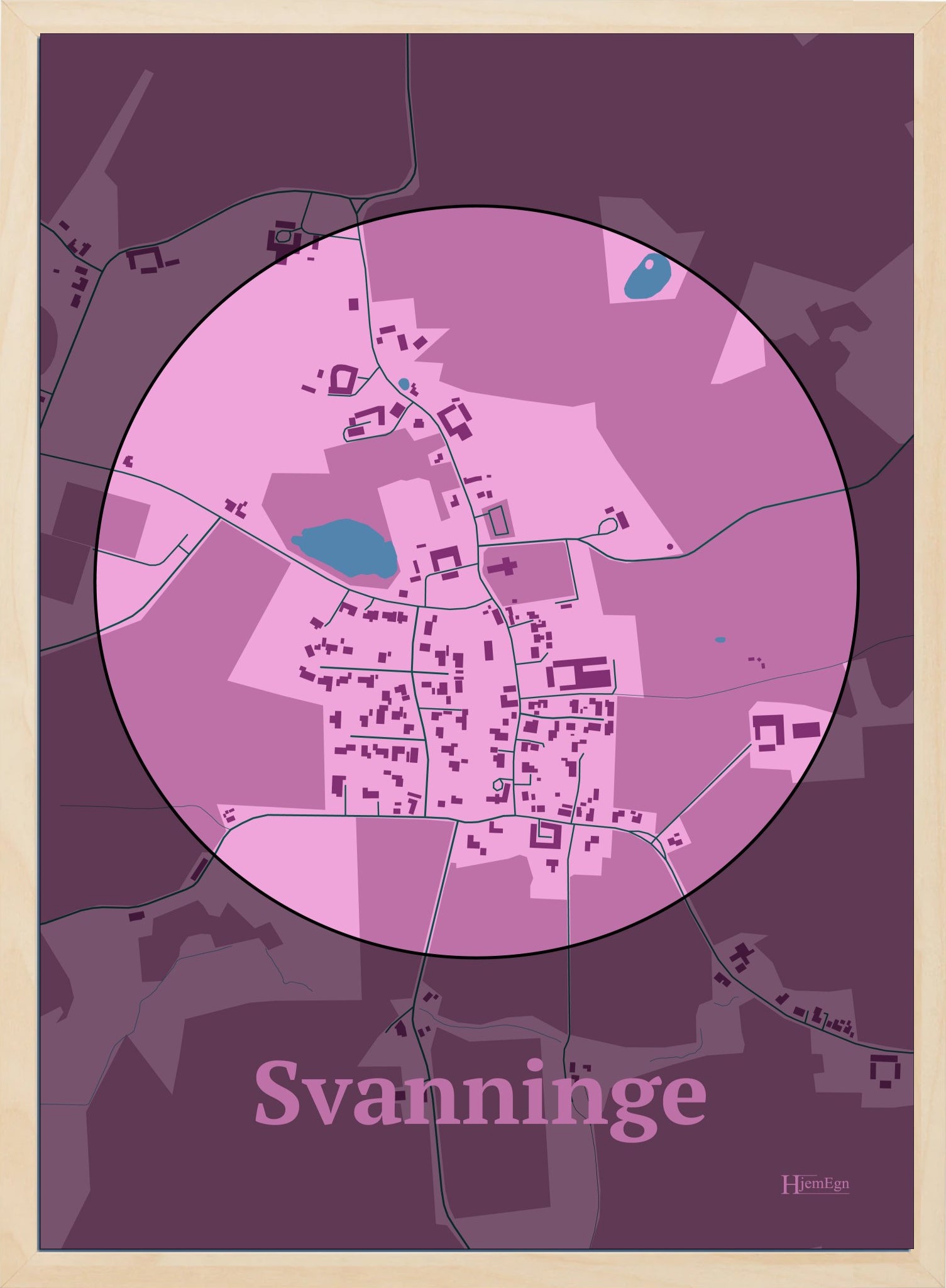 Svanninge plakat i farve pastel rød og HjemEgn.dk design centrum. Design bykort for Svanninge