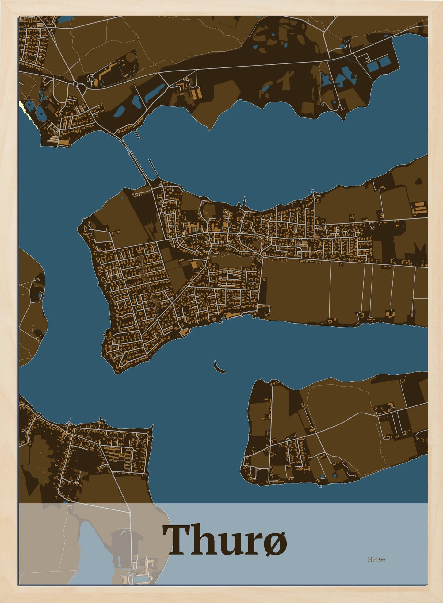 Thurø plakat i farve mørk brun og HjemEgn.dk design firkantet. Design bykort for Thurø