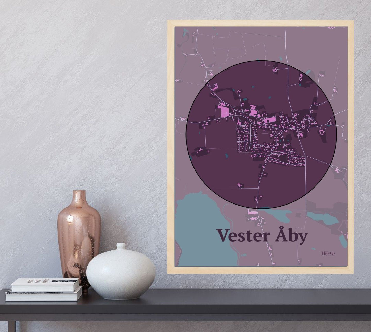 Vester Åby plakat i farve og HjemEgn.dk design centrum. Design bykort for Vester Åby