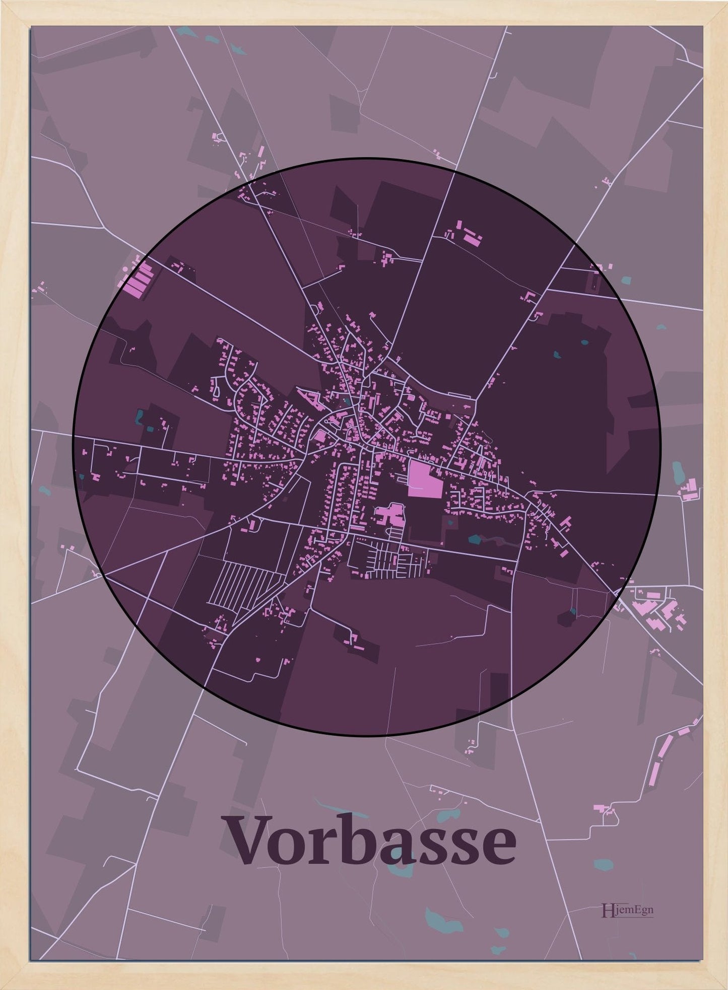 Vorbasse plakat i farve mørk rød og HjemEgn.dk design centrum. Design bykort for Vorbasse
