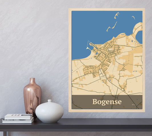 Bogense plakat i farve  og HjemEgn.dk design firkantet. Design bykort for Bogense