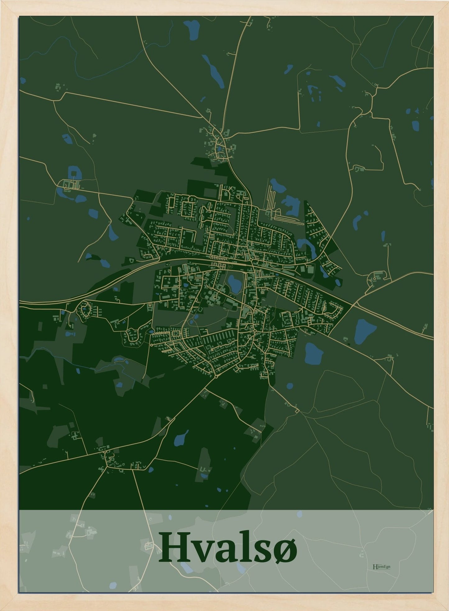 Hvalsø plakat i farve mørk grøn og HjemEgn.dk design firkantet. Design bykort for Hvalsø