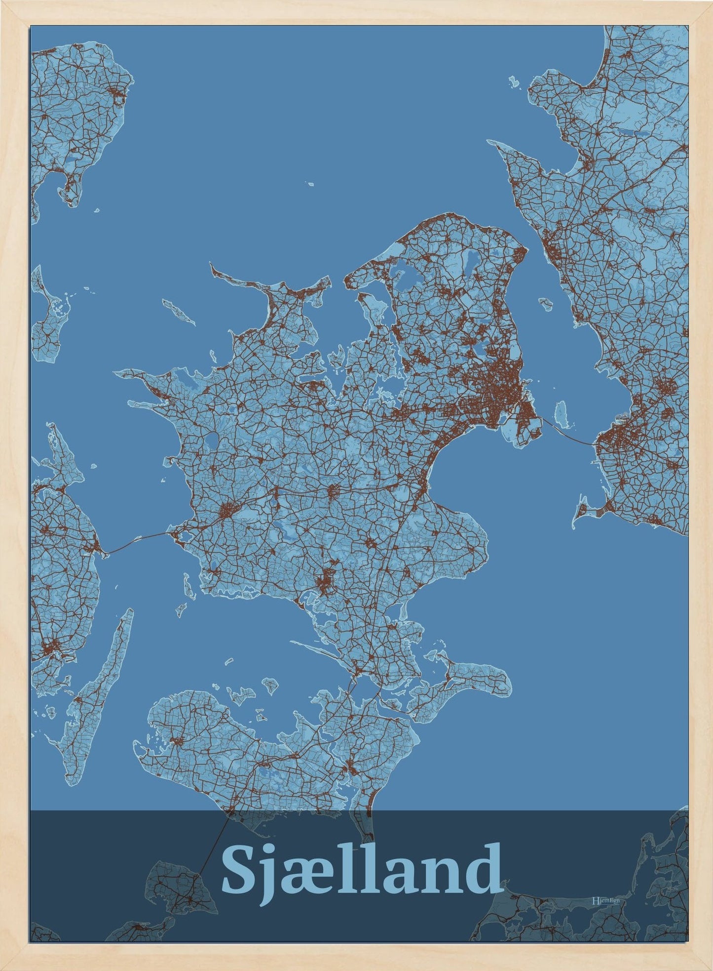 Sjælland plakat i pastel blå og HjemEgn.dk design firkantet. Design bykort for Sjælland