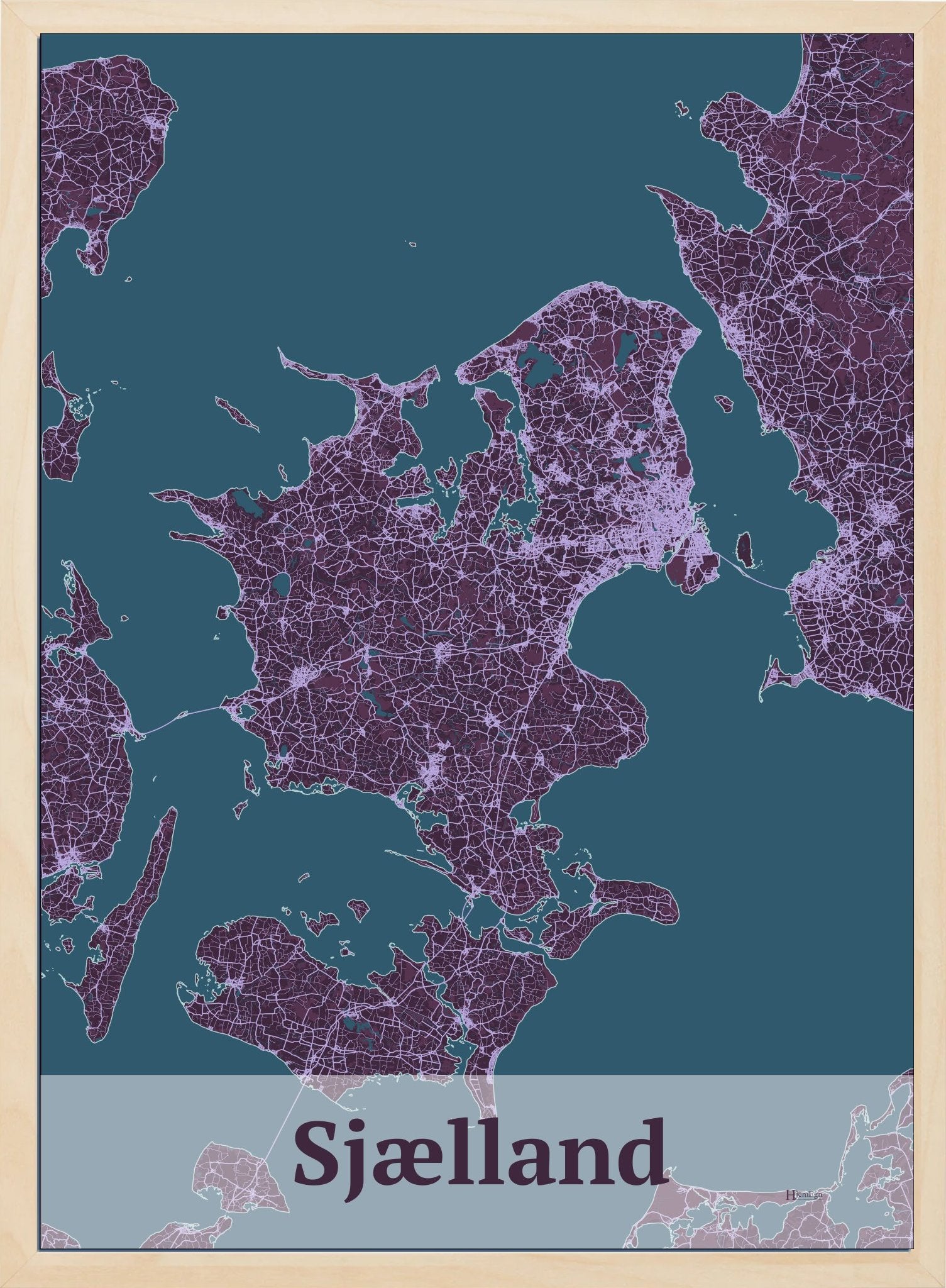 Sjælland plakat i  mørk rød og HjemEgn.dk design firkantet. Design bykort for Sjælland