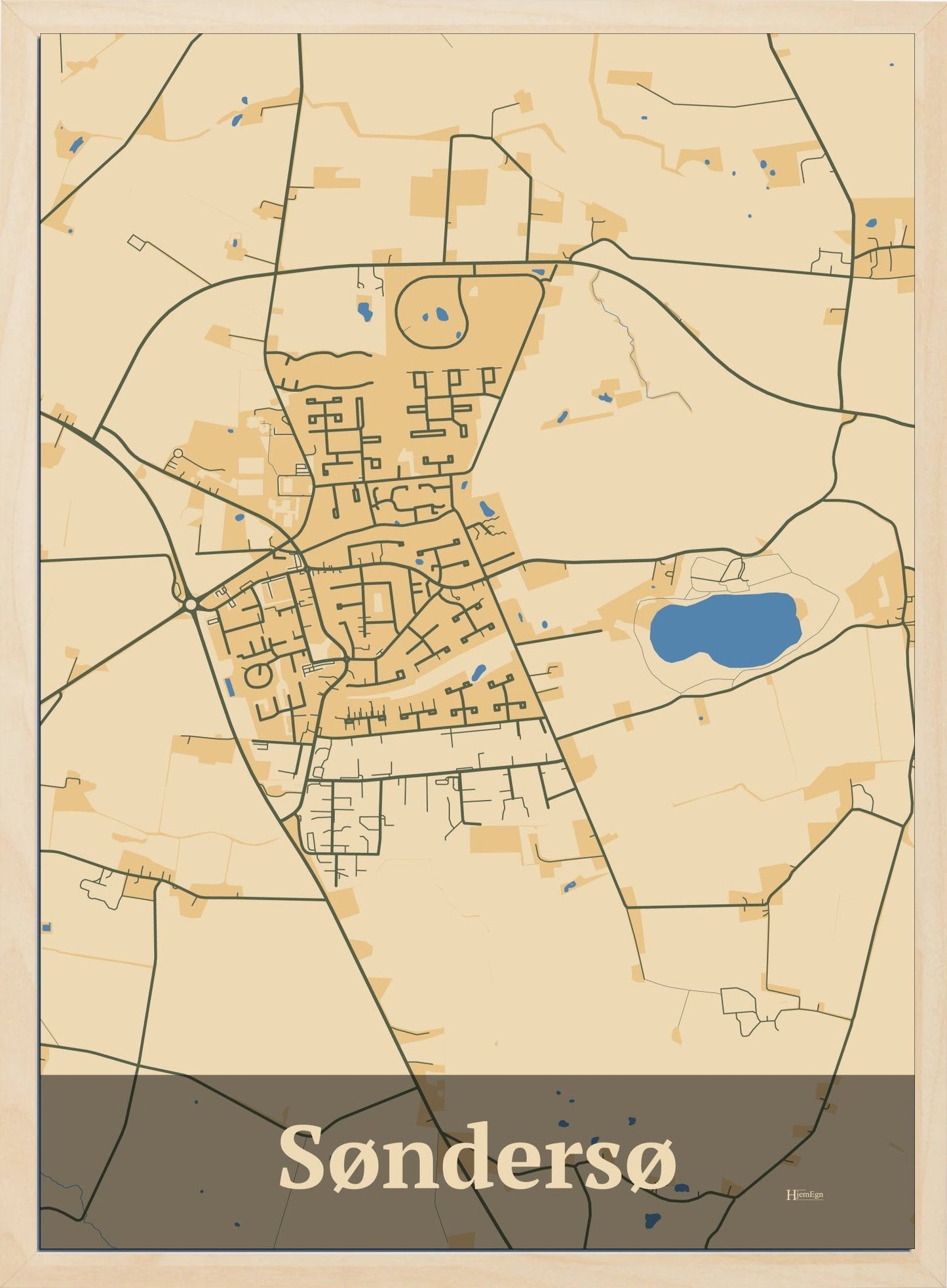 Søndersø plakat i farve pastel brun og HjemEgn.dk design firkantet. Design bykort for Søndersø