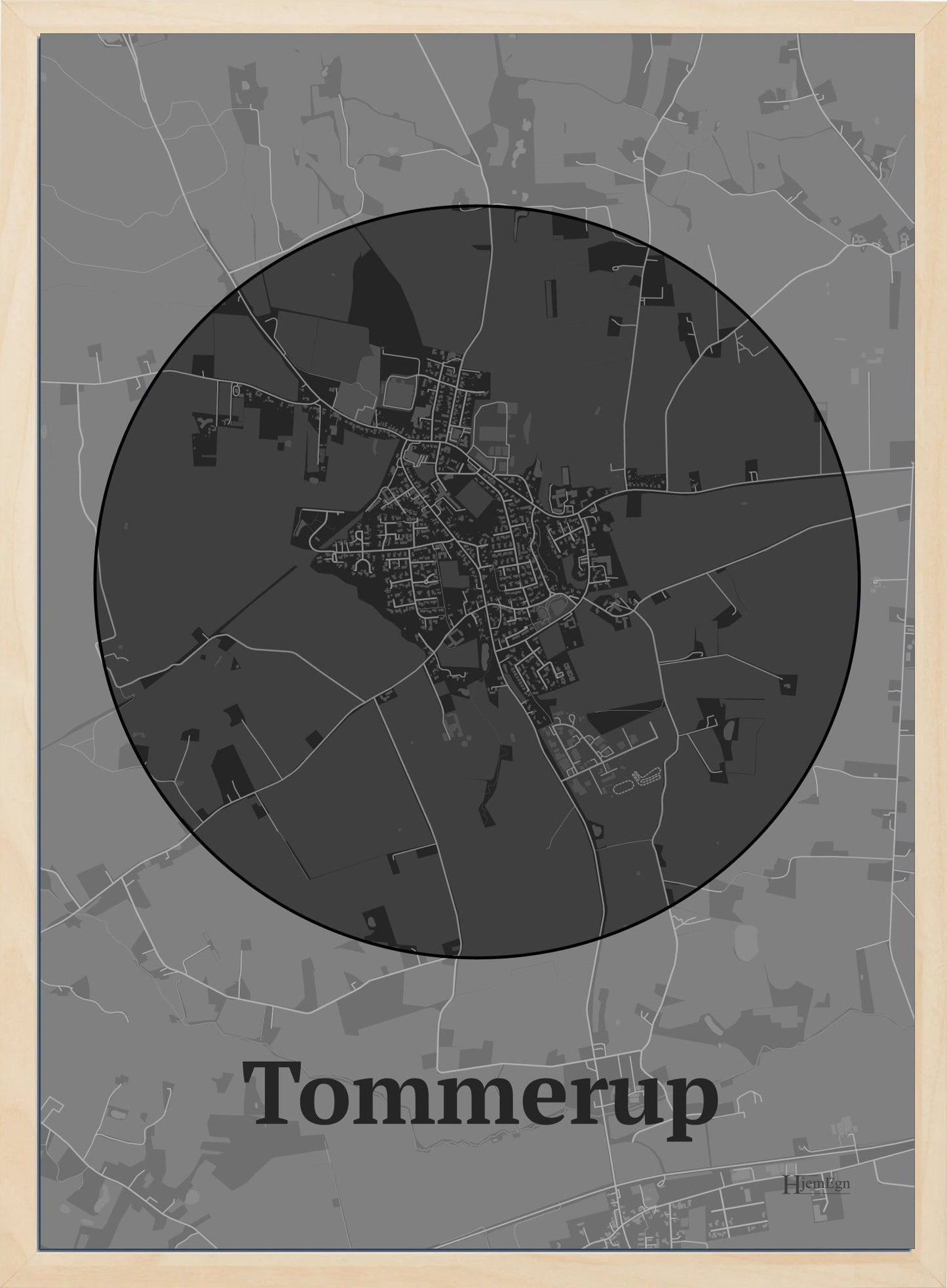 Tommerup plakat i farve mørk grå og HjemEgn.dk design centrum. Design bykort for Tommerup